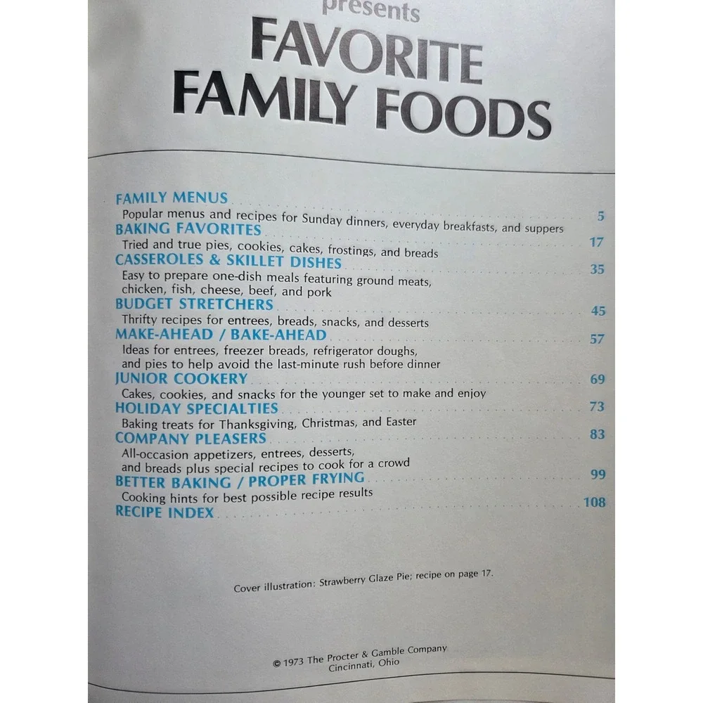 Vintage 1973 Crisco Favorite Family Foods Cookbook Hardcover Retro Recipes 70s